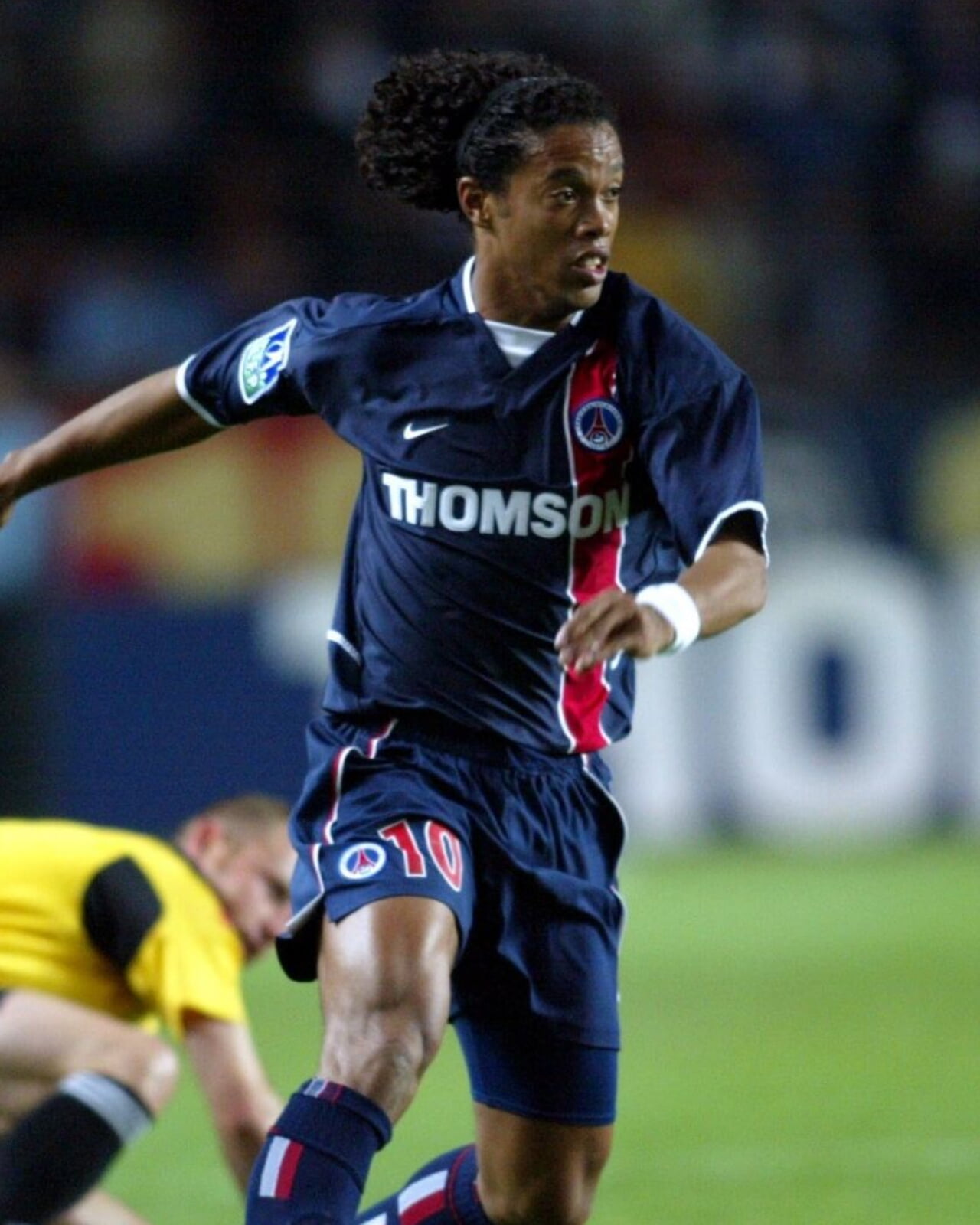 Ronaldinho sous le maillot du PSG.