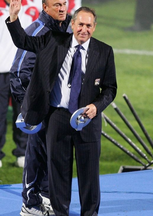 Gérard Houllier est l'entraîneur qui possède le meilleur pourcentage de victoires avec l'OL.
