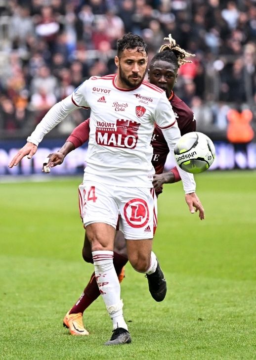 Youcef Belaïli (Stade Brestois 29).